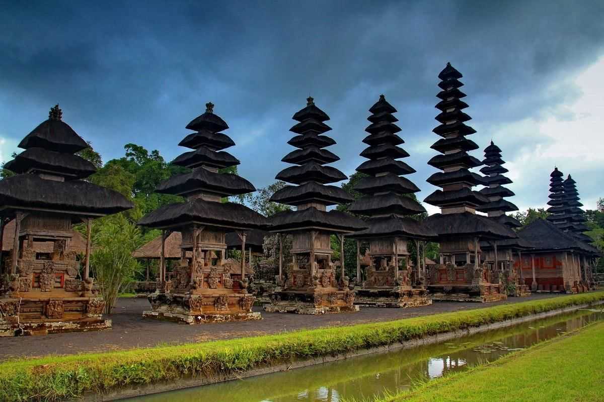 Индонезия достопримечательности
