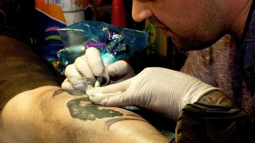 Как стать хорошим татуировщиком и зарабатывать по 150 тысяч в месяц? откровенный рассказ мастера тату из иркутска
