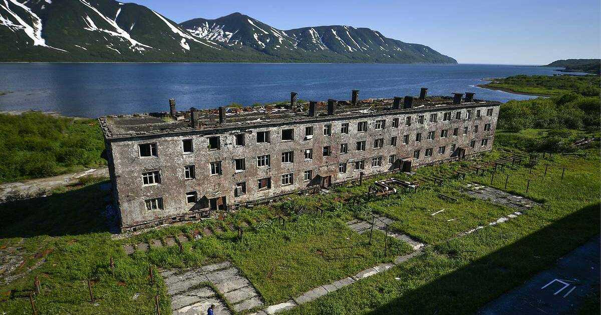 Современная деревня и село будущего: проблемы русской деревни