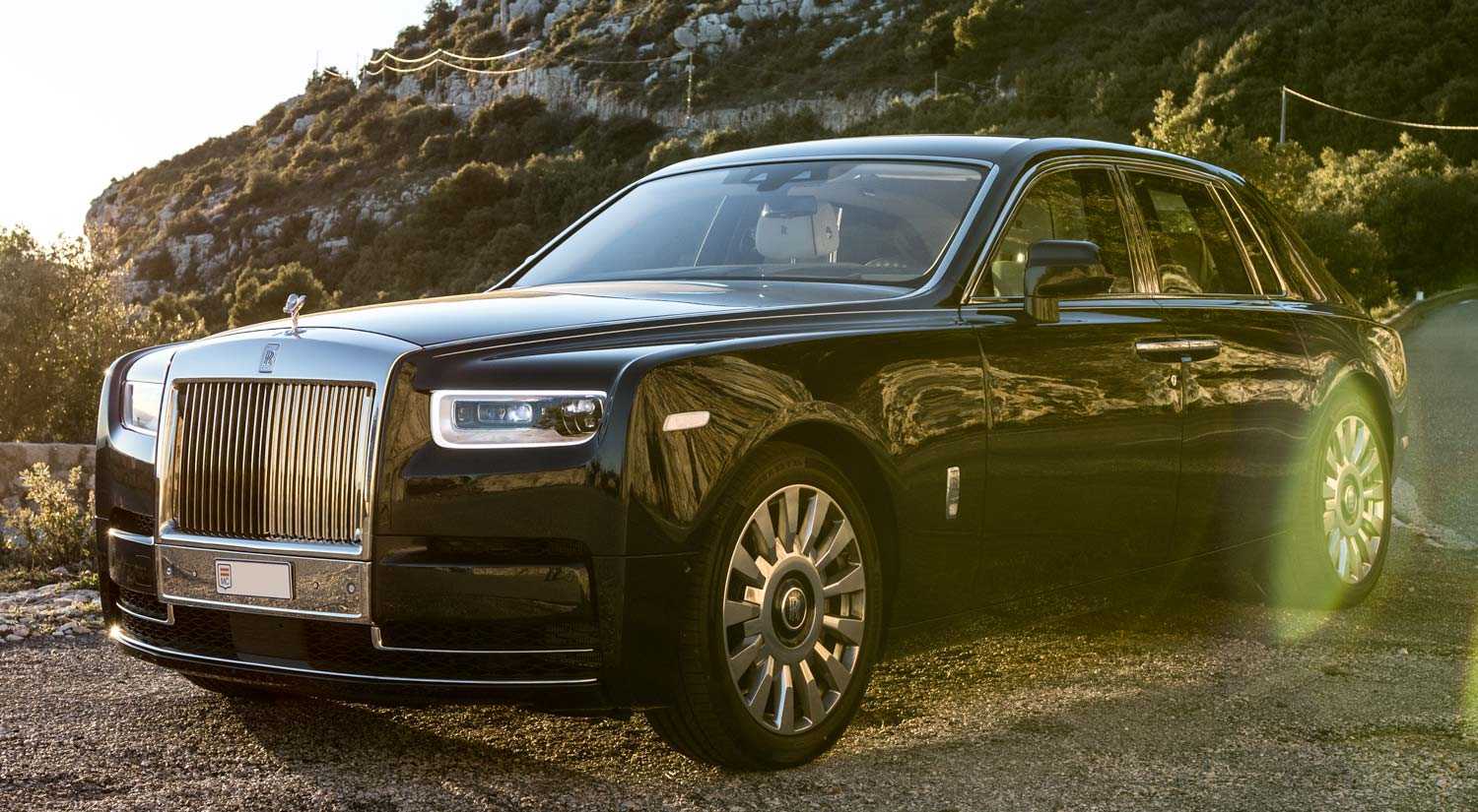 Роллс ройса забираю джекпот. Rolls Royce Phantom 2000. Роллс Ройс 1861. Роллс Ройс Фантом 8. Роллс Ройс Фантом 1990.