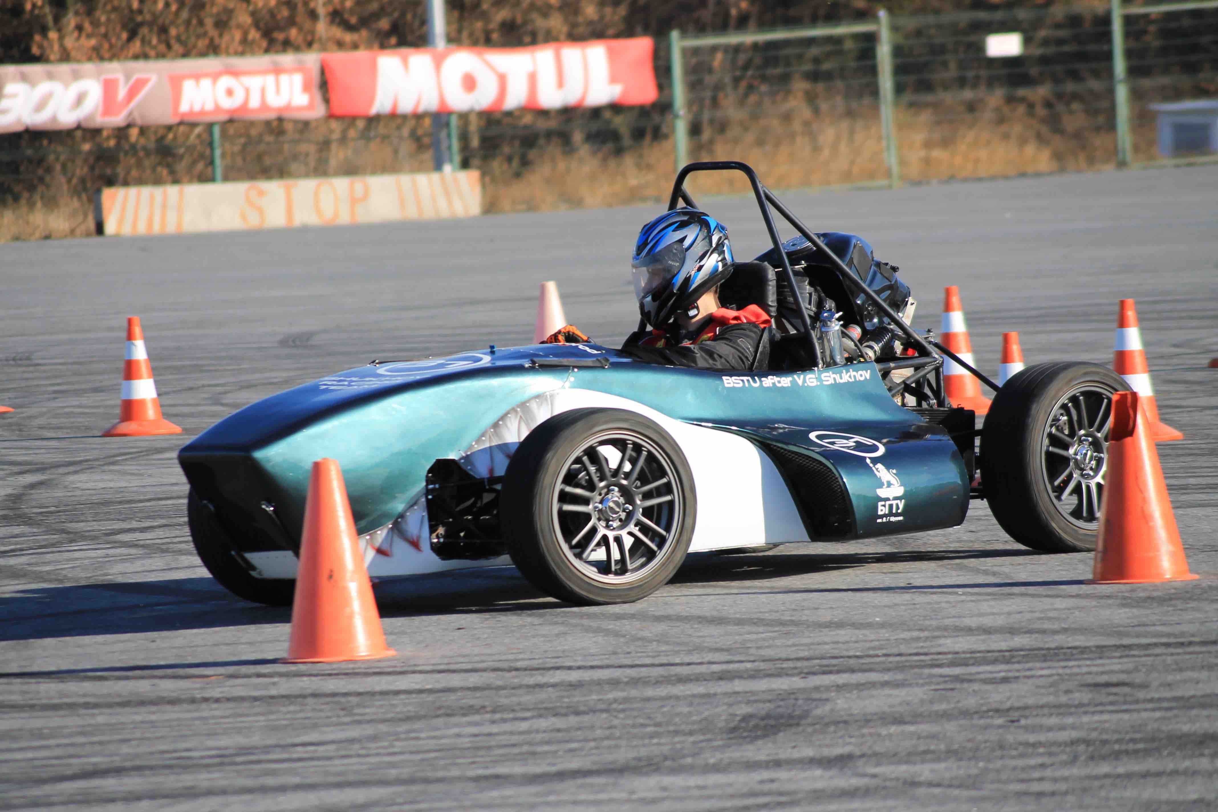 Формула студент. Болид Formula student. Шухов рейсинг тим. Shukhov Racing Team. Bauman Racing Team Болид.