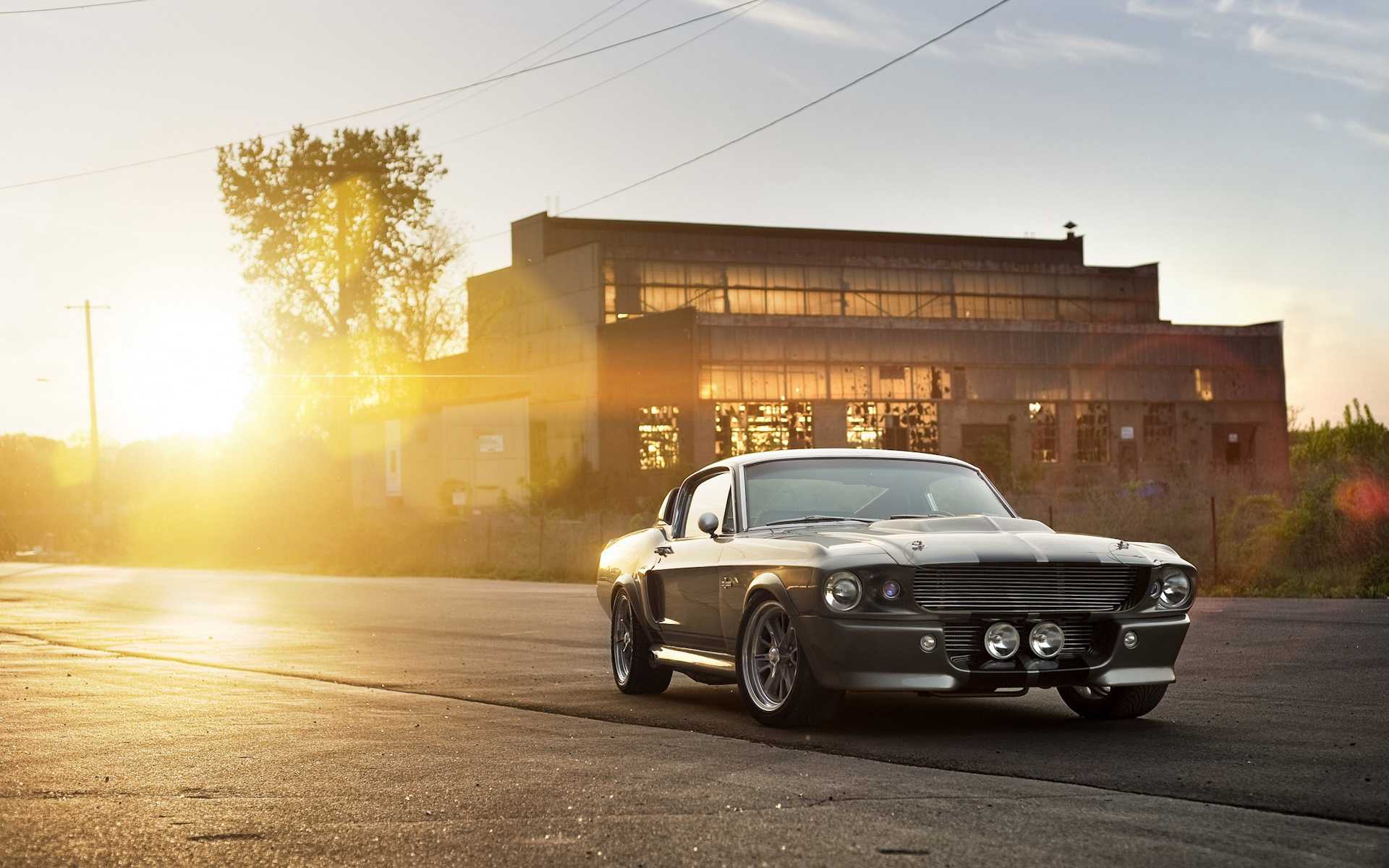 Muscle car