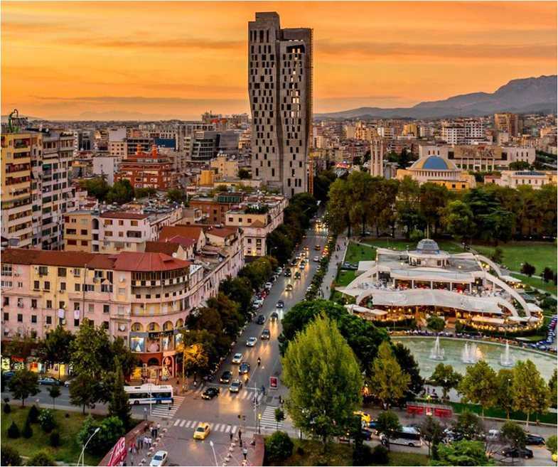 Тирана столица албании